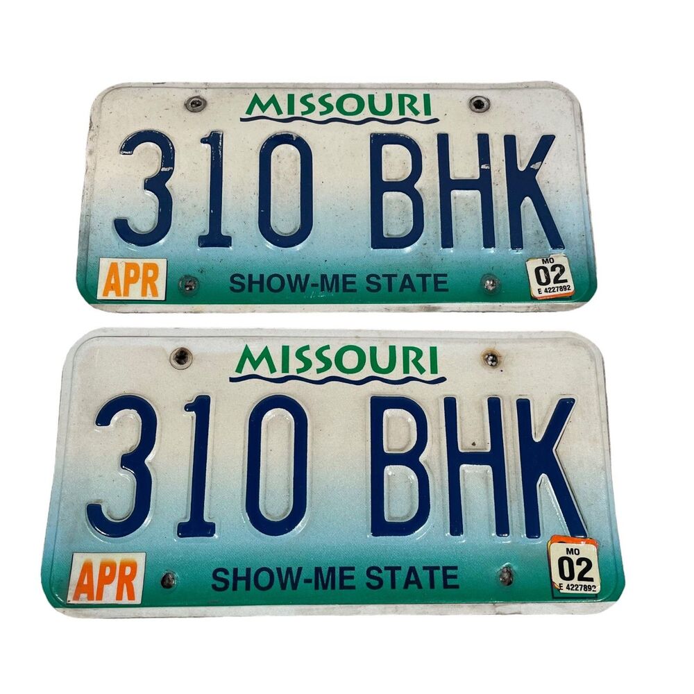 Missouri License Plates APR 2002 - "310-BHK" White Green Show Me State Pair of 2